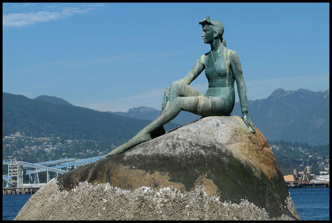 Girl in a Wetsuit Statue - Wikipedia