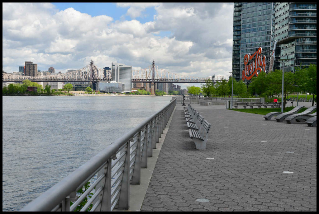 Gantry Plaza State Park