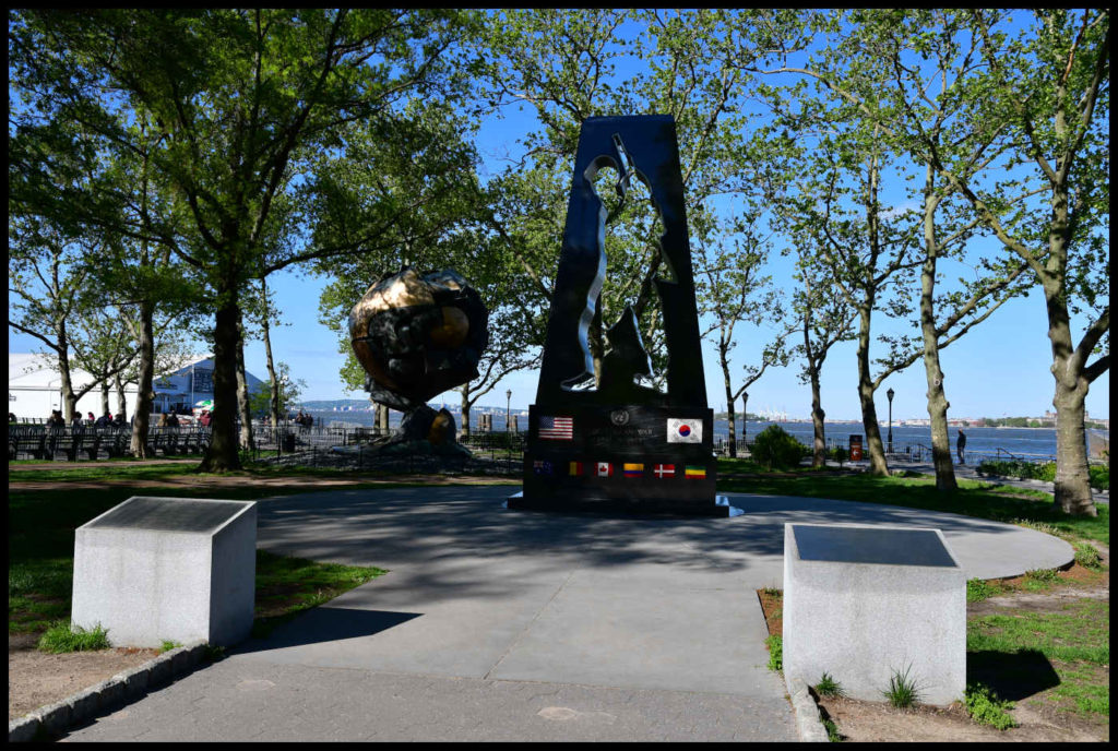 The Sphere y Korean War Memorial