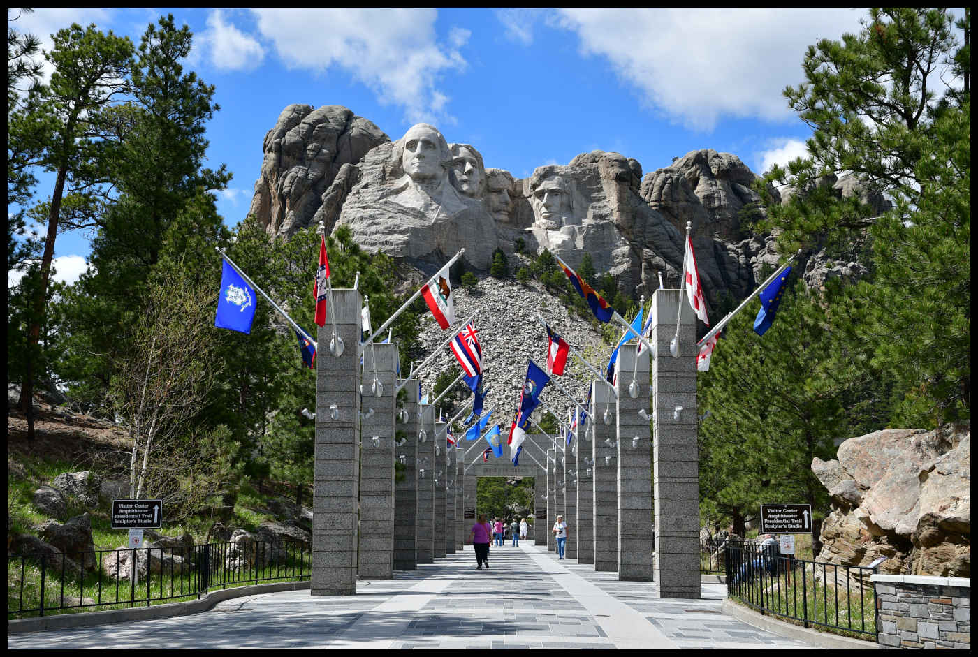 Saliendo de Mount Rushmore National Memorial