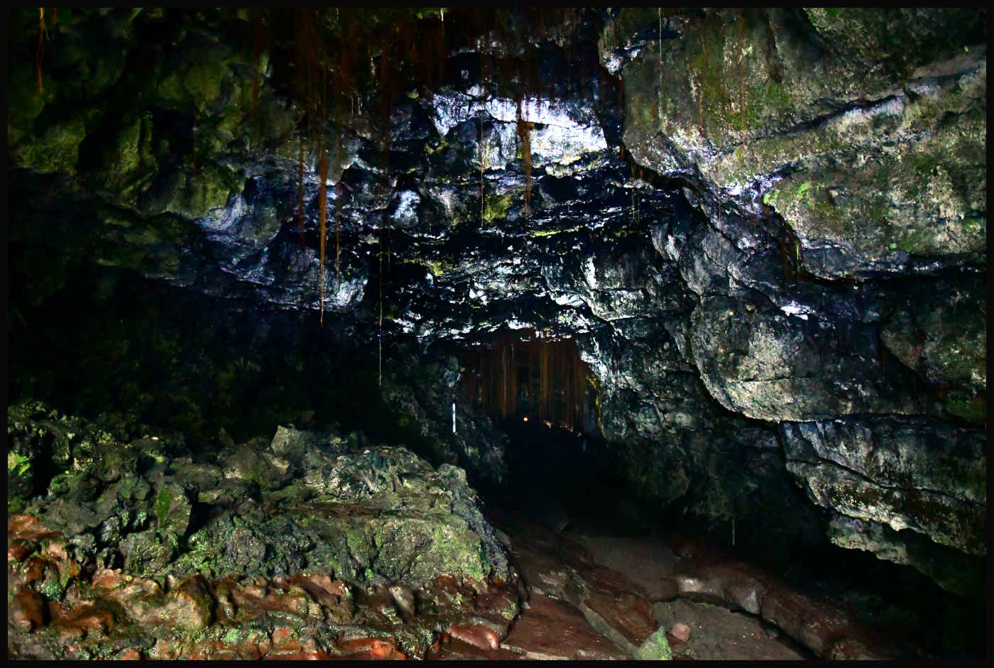 Hall of Broken Floor - Kaumana Caves